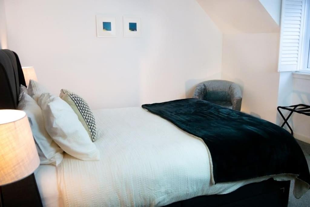 Central 2 Bedroom Luxury Home Close To River Ness Inverness Exteriör bild